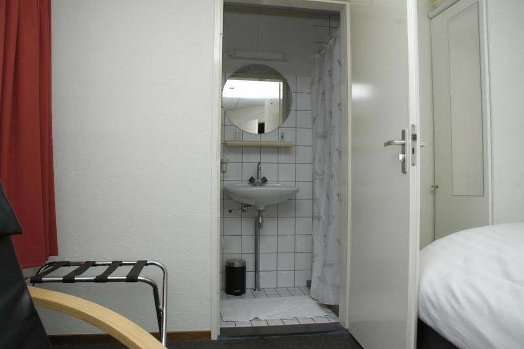 Hotel Triniteit 테르노젠 외부 사진